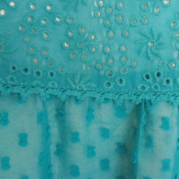 MATILDA JANE Tunic, L, Teal, Swiss Dots, Eyelet Yoke, Long sleeves, Tie neck - Picture 5 of 15